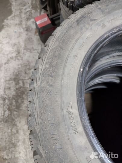 Gislaved Nord Frost 5 215/65 R16