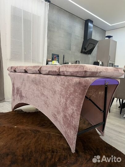 Кушетка для наращивания ресниц