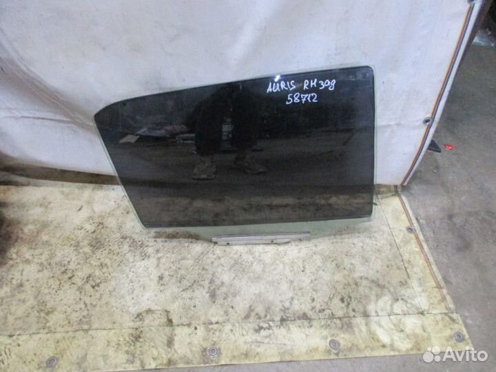 Стекло двери задней правой Toyota Auris (E15) 2006