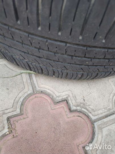 Kinforest KF-550 215/65 R16