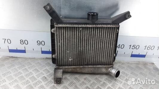 Радиатор интеркуллера toyota RAV 4 ZCA2 (YNI15KC01