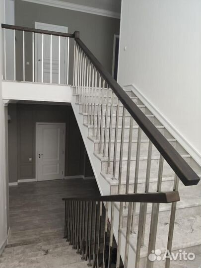 Перила для лестниц