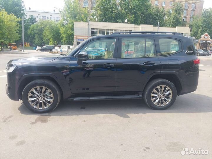 Toyota Land Cruiser 3.3 AT, 2022, 80 км