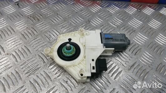 Стеклоподъемник передний левый audi A6 C6 (9AD04EQ