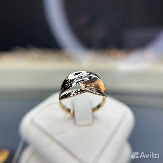 Золотое кольцо 585 пробы золото