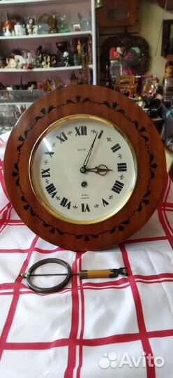 Часы настенные wiltic. Янтарь