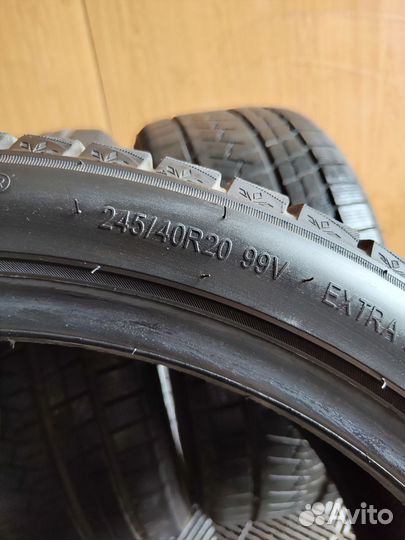 Triangle Snowlink TWT02 245/40 R20 и 275/35 R20