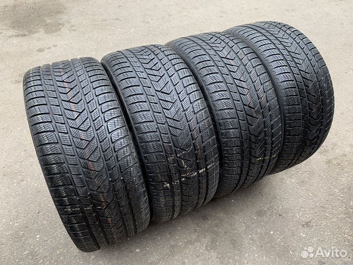 Pirelli Scorpion Winter 285/40 R21