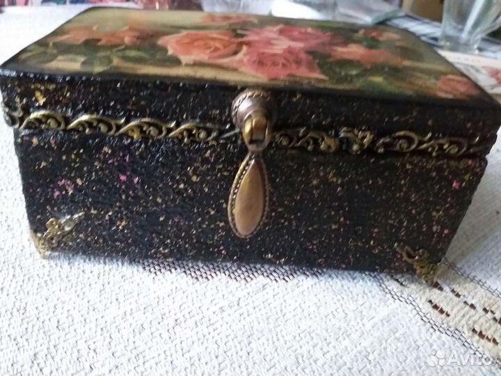 Шкатулка для украшений