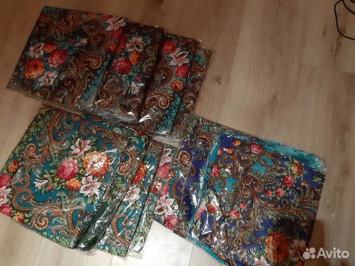 Новый платок шерстяной