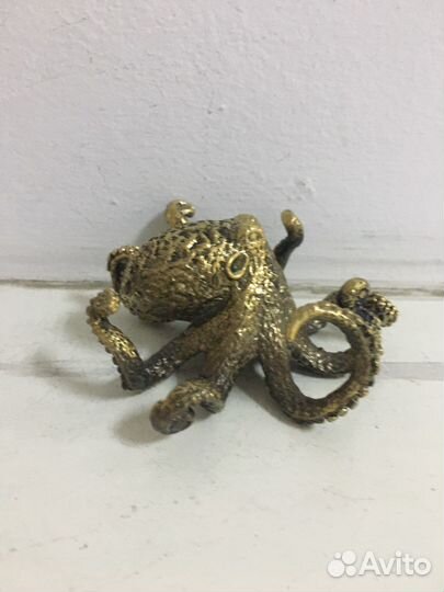 Осьминог болтшой бронза статуэтка