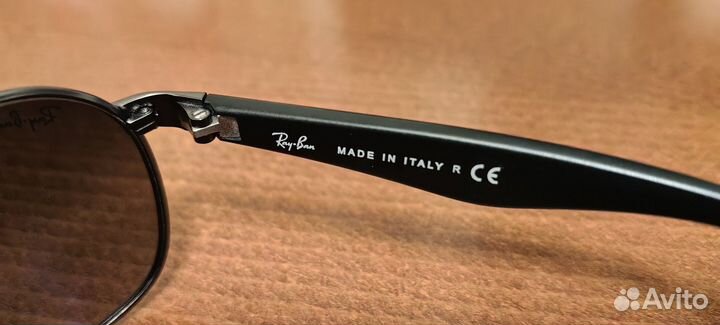 Солнцезащитные очки Ray-ban RB3492