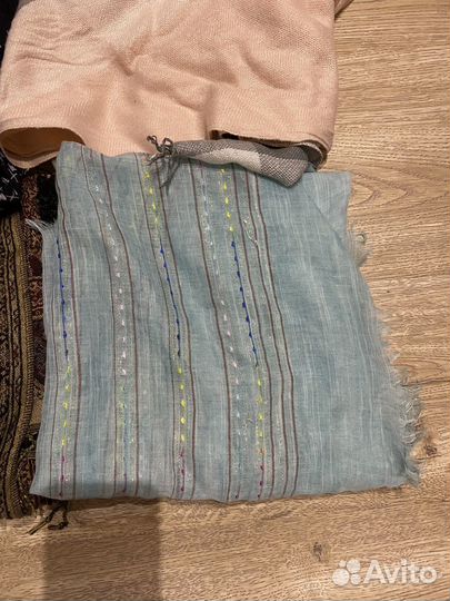 Шарфы платки палантины