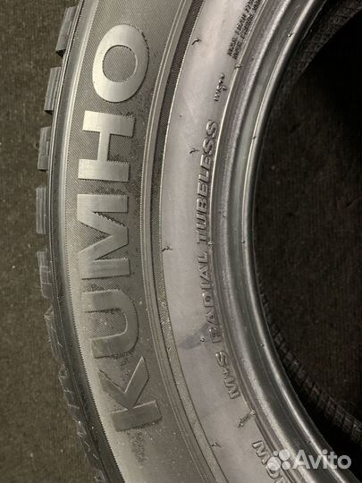 Kumho WinterCraft SUV Ice WS31 225/60 R17