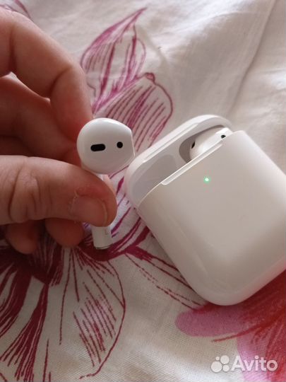 Наушники apple airpods