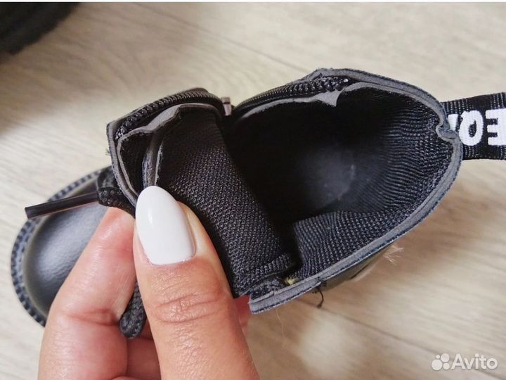 Ботинки для девочки