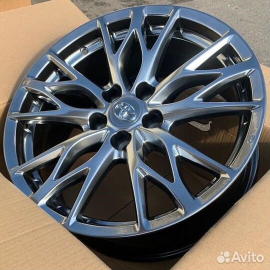 Диски на Toyota Camry Тойота Камри R19