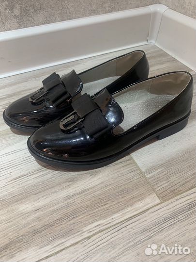 Туфли школьные