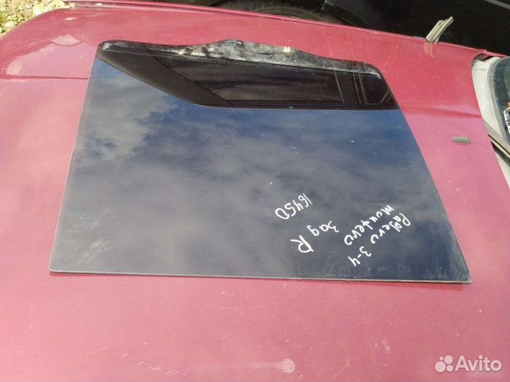 Стекло двери заднее правое Mitsubishi Pajero 3
