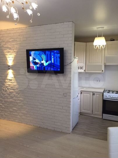 2-к. квартира, 52 м², 4/4 эт.