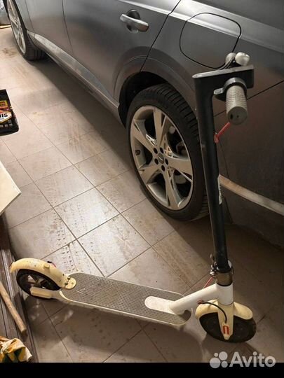 Электросамокат на запчасти