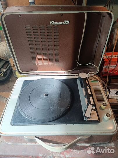 Электрофон Юность 301