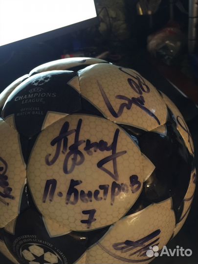 Футбольный мяч adidas Лига Чемпионов