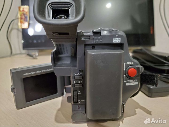 Видеокамера Samsung made in Korea