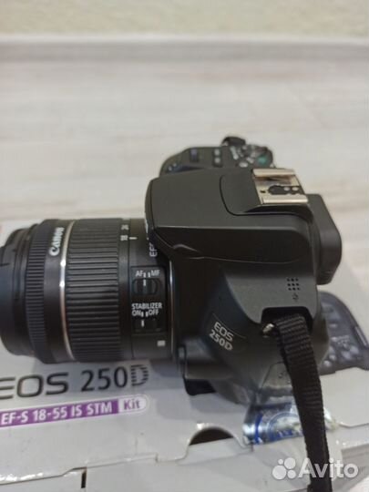 Фотоаппарат canon eos 250d