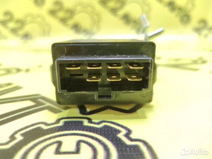 Электронный блок Subaru Forester SG5 EJ205 (2.0L