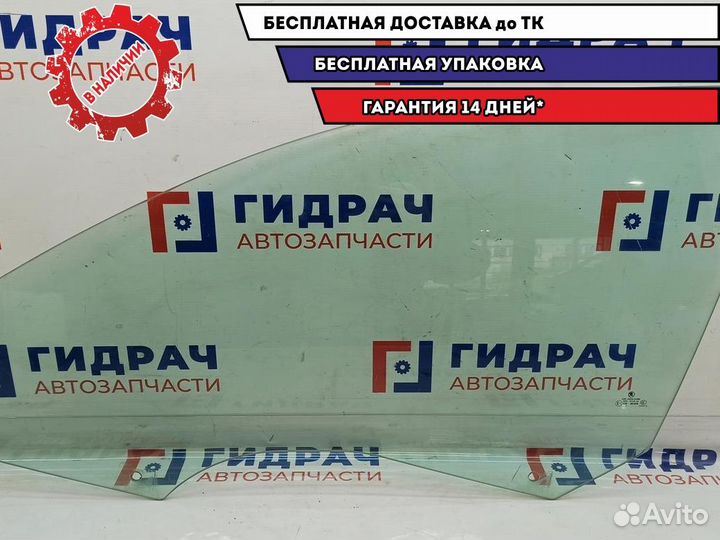 Стекло двери передней левой Skoda Superb 2 3T08452