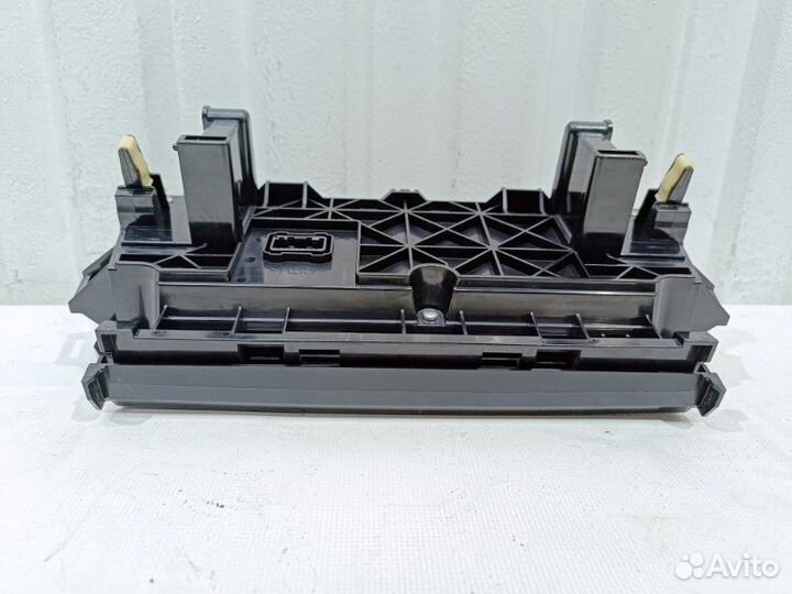 Блок управления климат-контролем Toyota Camry XV50