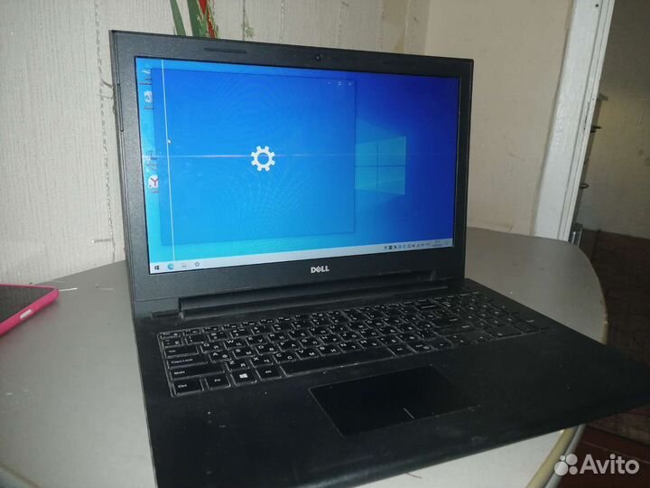 Ноутбук dell inspiron 15