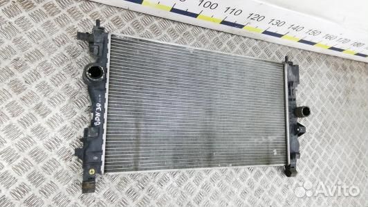 Радиатор системы охлаждения opel astra J (8BN30KA0