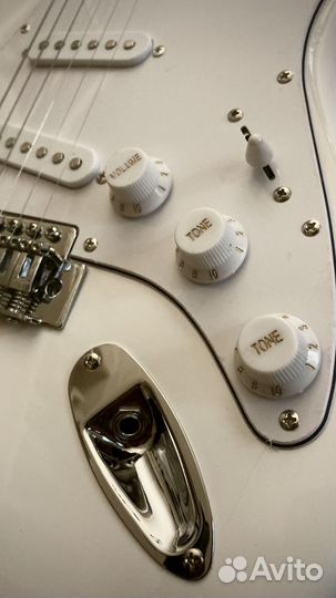 Электрогитара