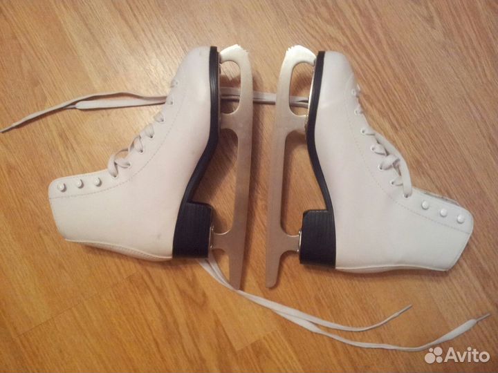 Коньки фигурные