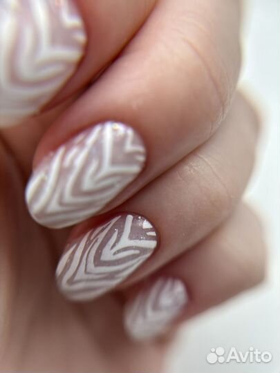 Маникюр с покрытием