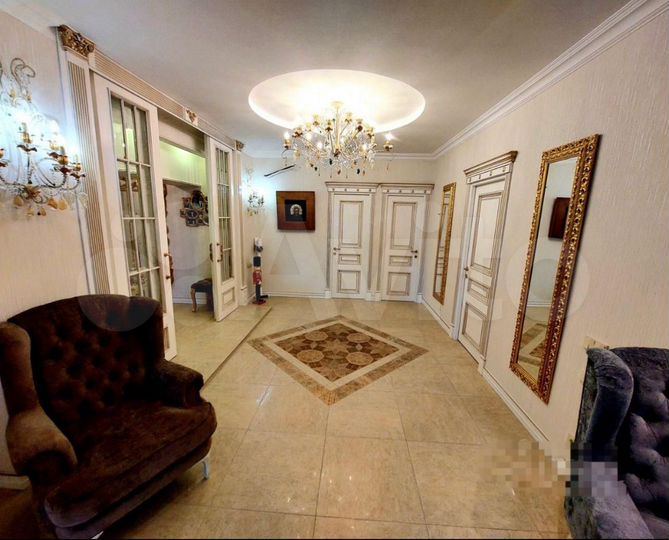 Своб. планировка, 185 м², 10/33 эт.