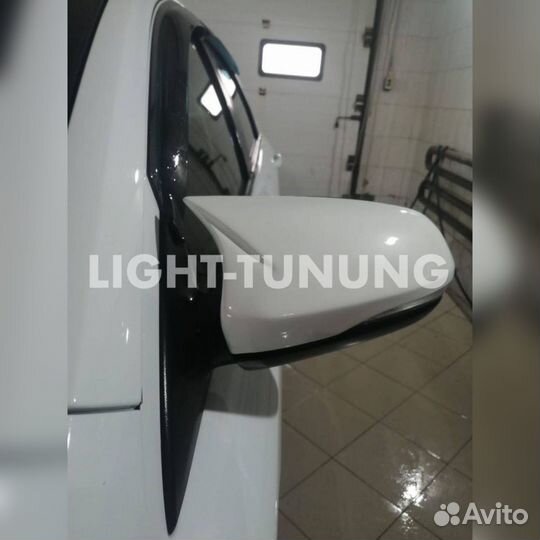 Накладки зеркал Веста Бмв стиль