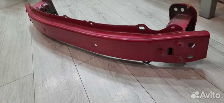 Усилитель бампера