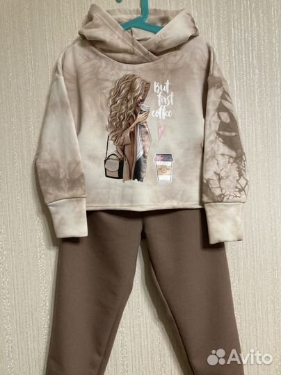 Вещи для девочки 122 р