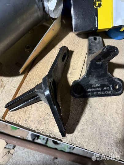 Зубец (Бич) молотильного барабана AH228817