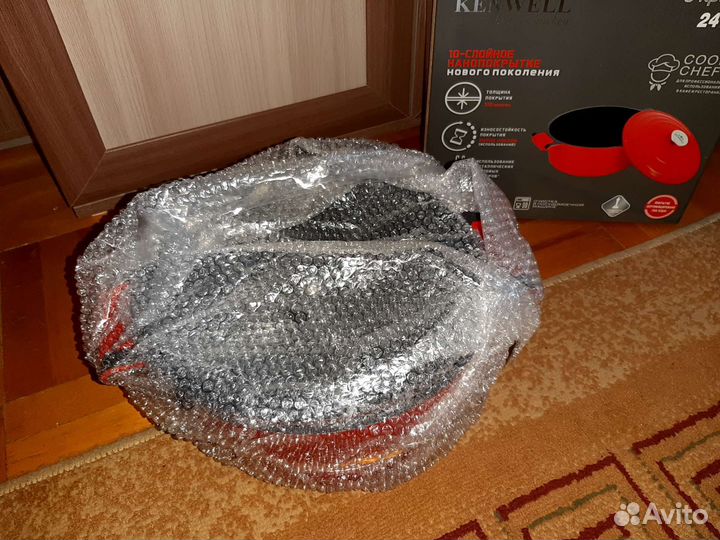 Новая кастрюля Кастрюля Kenwell DHL8024, 4.5 литра