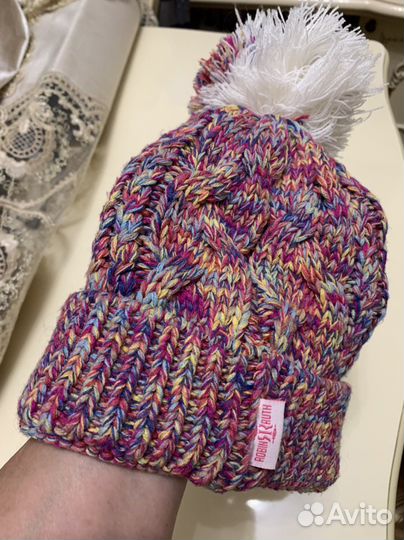 Шапка женская вязаная