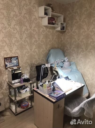 Маникюр педикюр