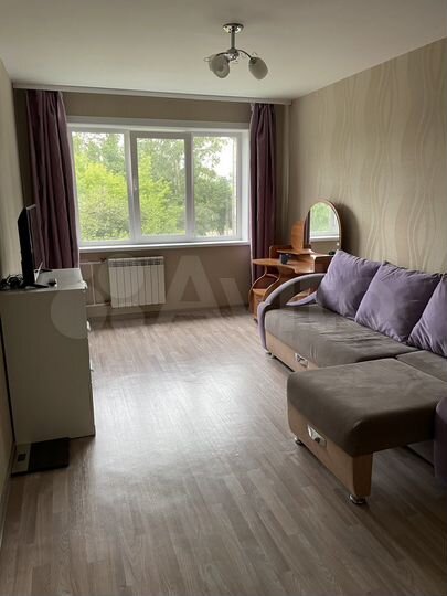 2-к. квартира, 47 м², 3/5 эт.