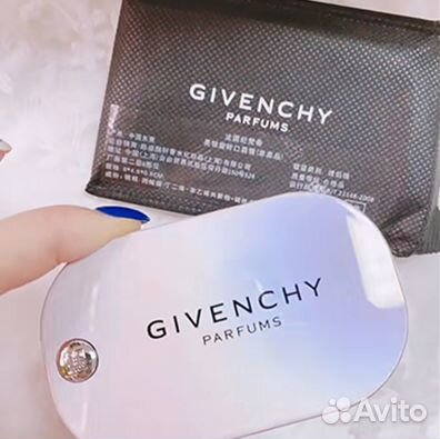 Зеркало givenchy