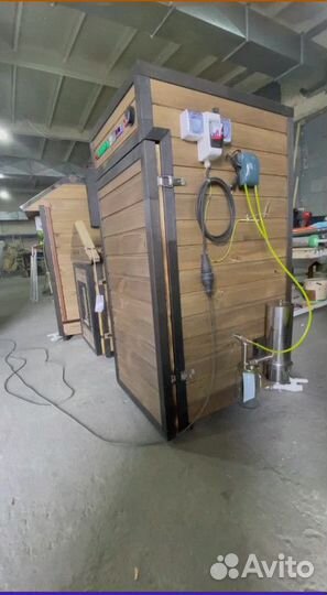 Коптильня холодного и горячего копчения