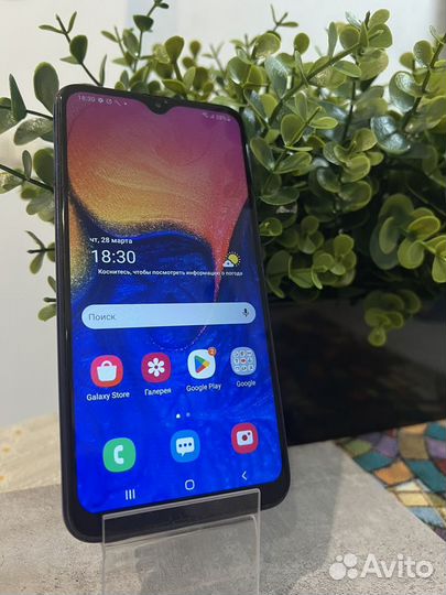 Samsung Galaxy A10, 2/32 ГБ