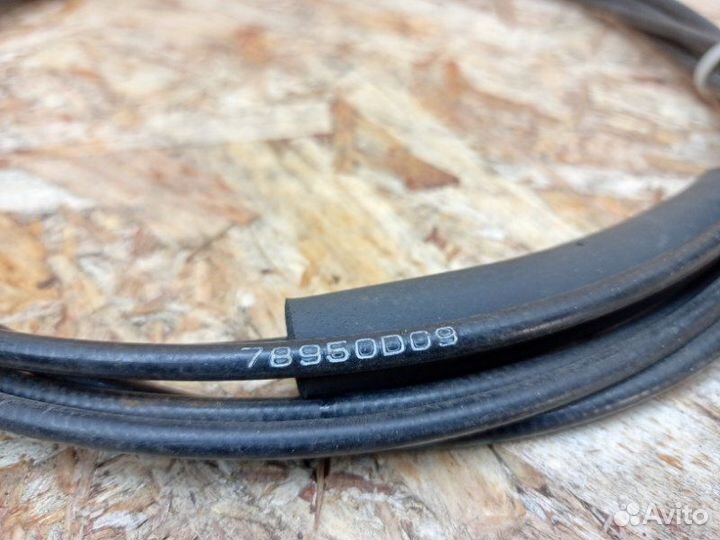 Трос лючка бензобака Chevrolet Lacetti